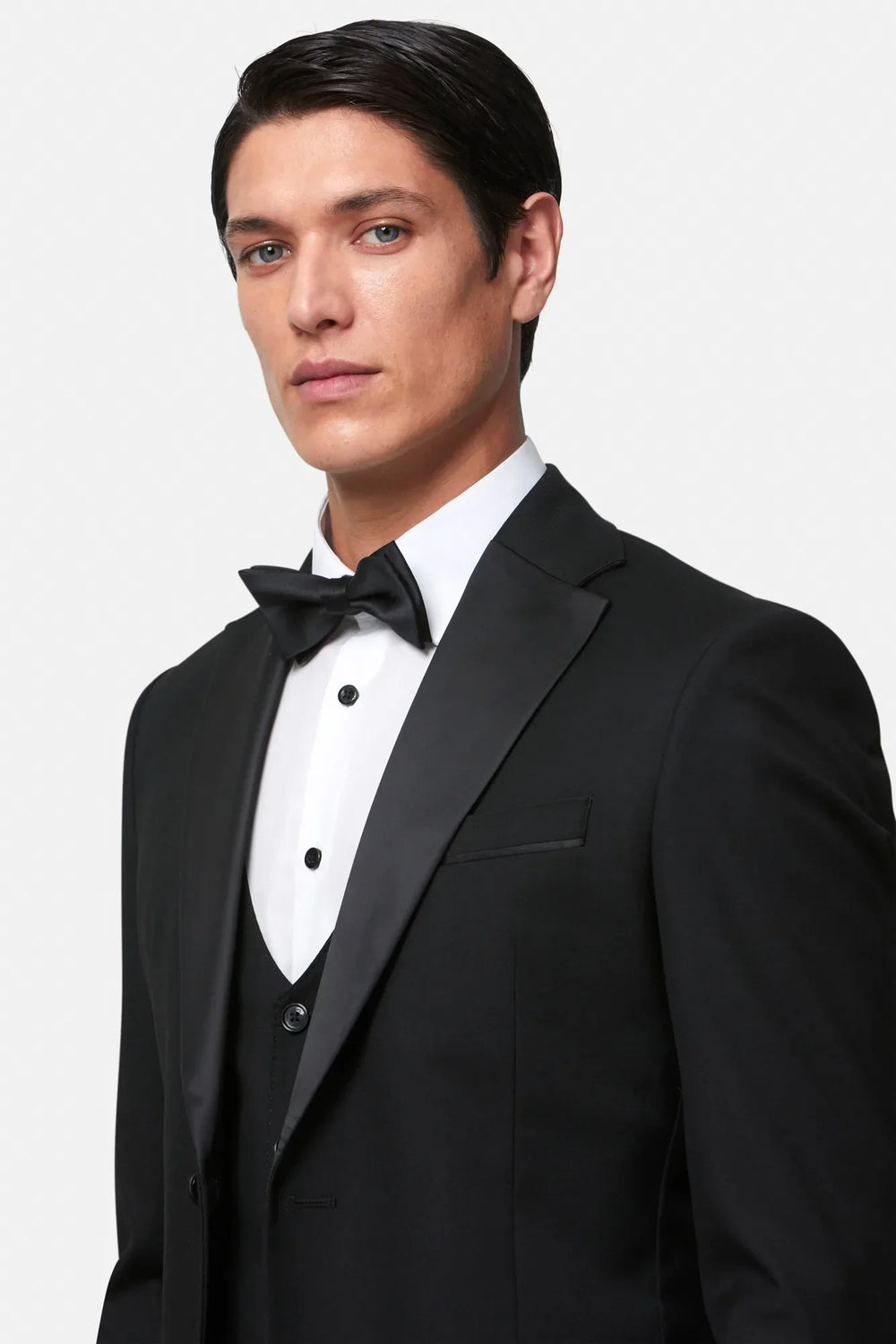 Benetti Edina Peak Black Tux 3 Piece €249 image 1