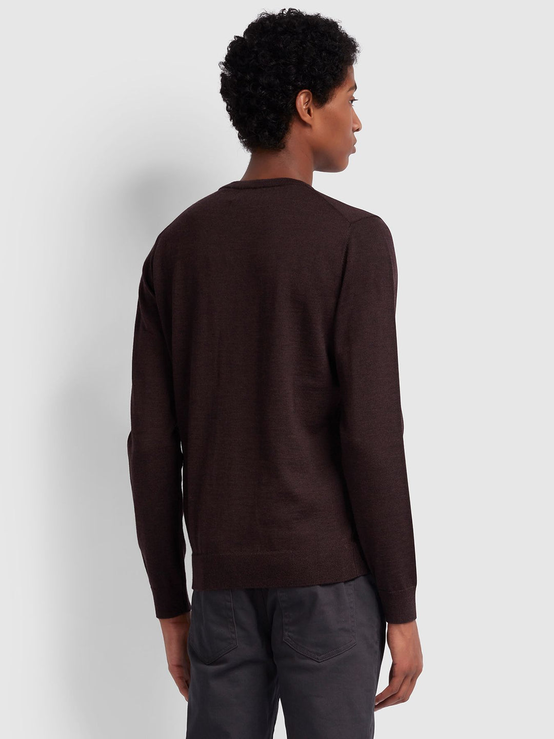 Farah Mullen Merino Wool Crew Neck Bordeaux