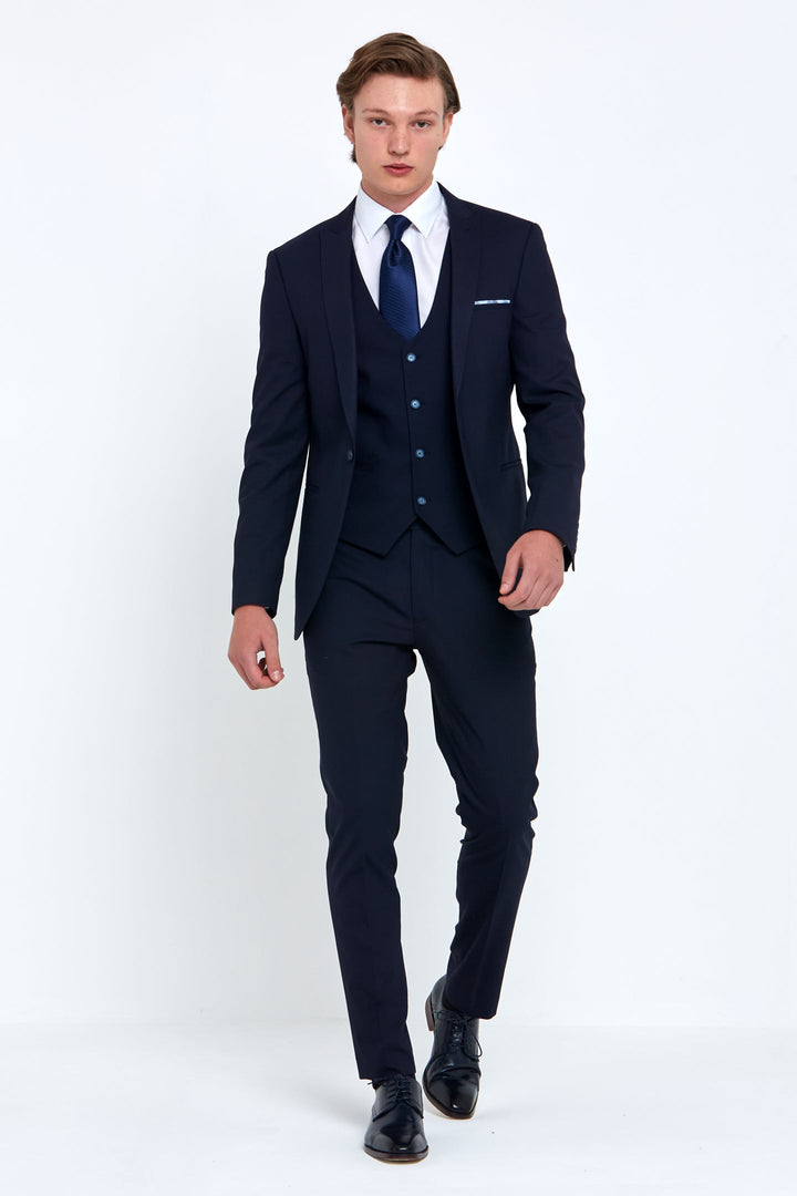Benetti Antoine Navy 3 Piece Suit €275 image 2