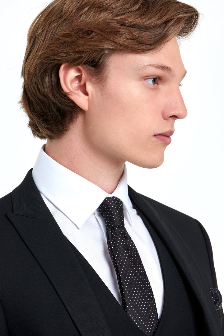 Benetti Antoine Black 3 Piece Suit €275 image 1