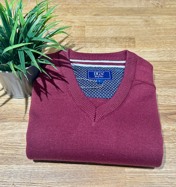 DG's Drifter V Neck Sweater Red
