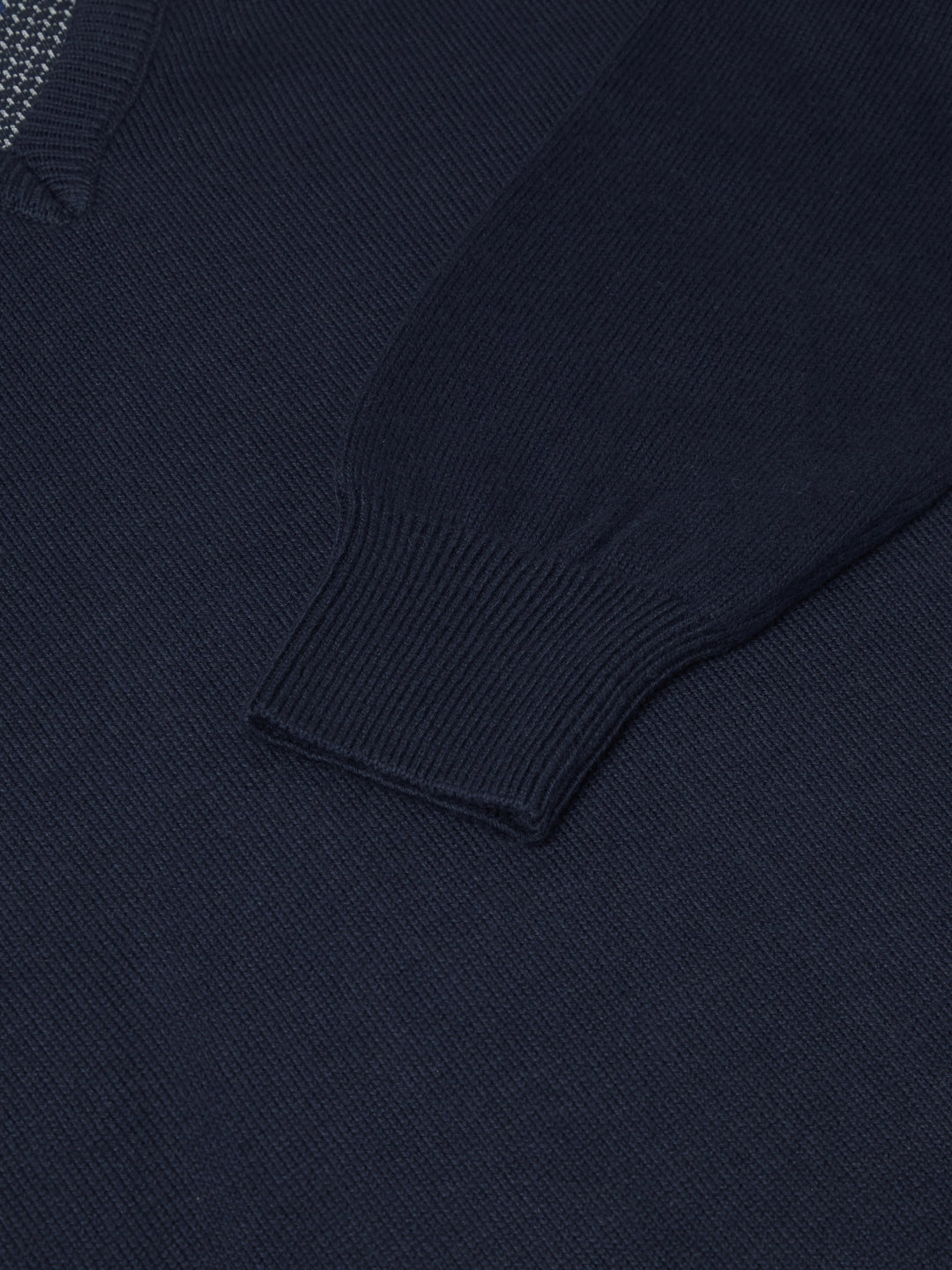 DG'S Drifter V Neck Sweater Navy