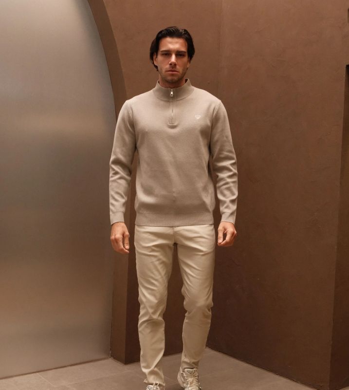 Walker & Hunt Oat Knitted 1/4 Zip