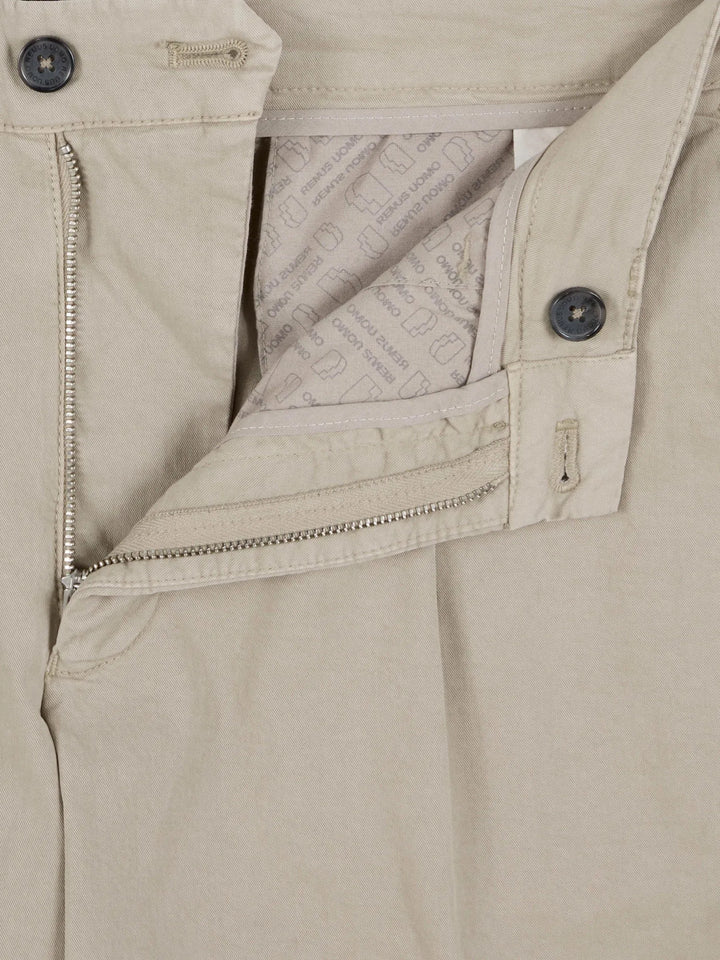 Remus Uomo Riley Short Stone