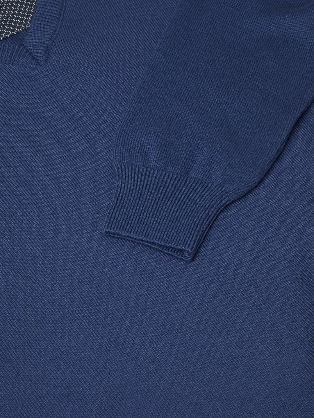 DG's Drifter V-Neck Sweater Dark Blue image 2