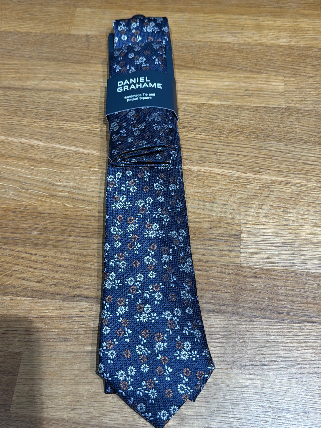 Daniel Grahame Tie & Pocket Square Navy/Brown