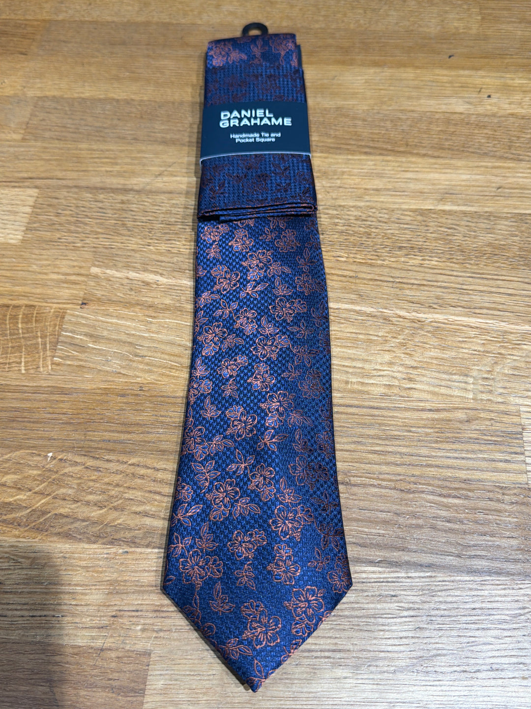 Daniel Grahame Tie & Pocket Square Navy/Brown