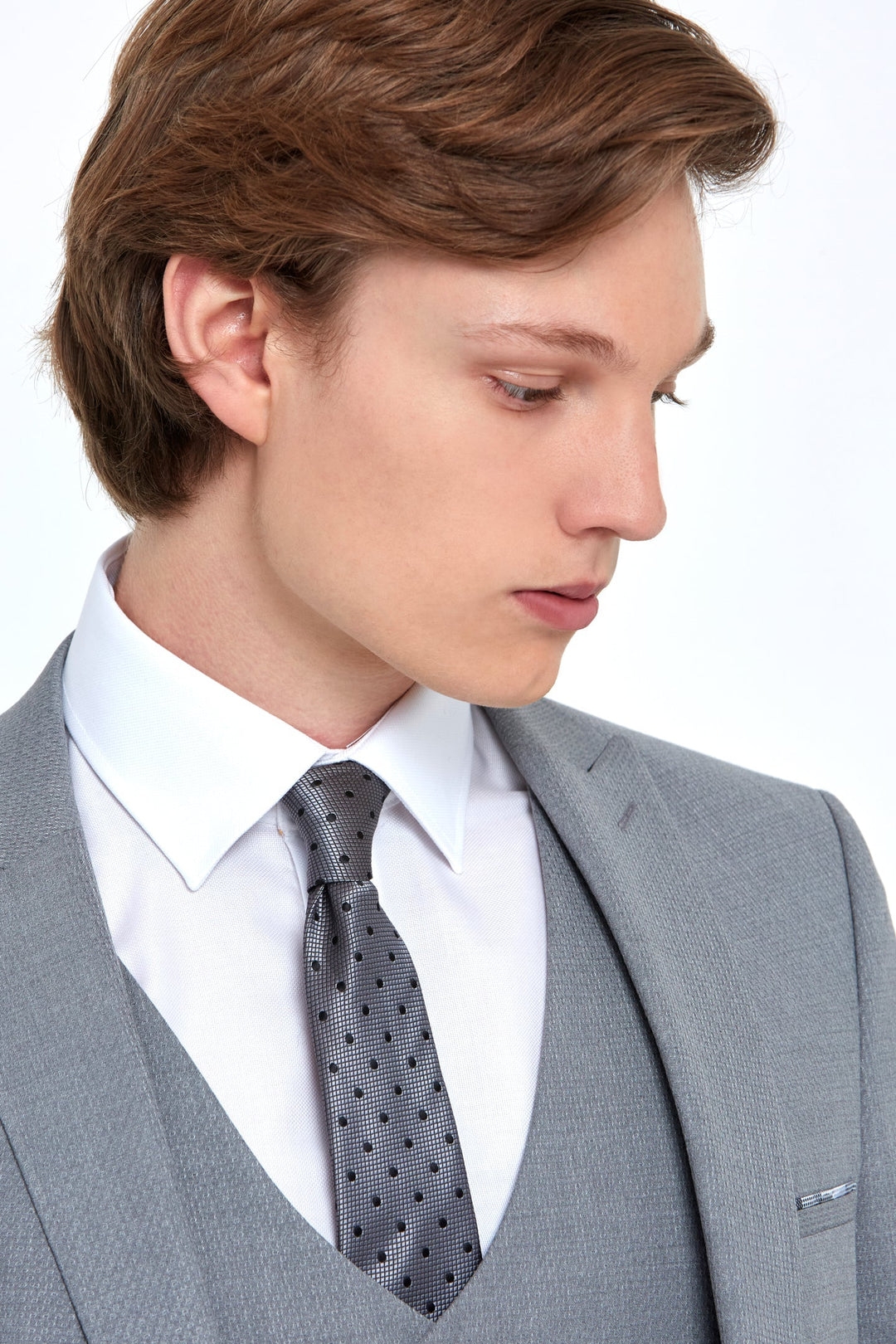 Benetti Antoine Silver 3 Piece Suit €275 image 2
