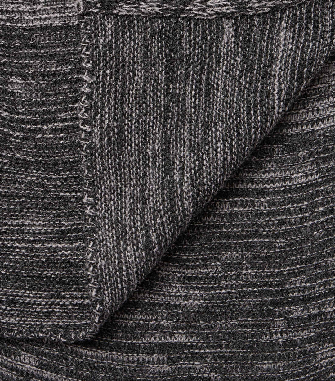 Casa Moda Scarf Magnet