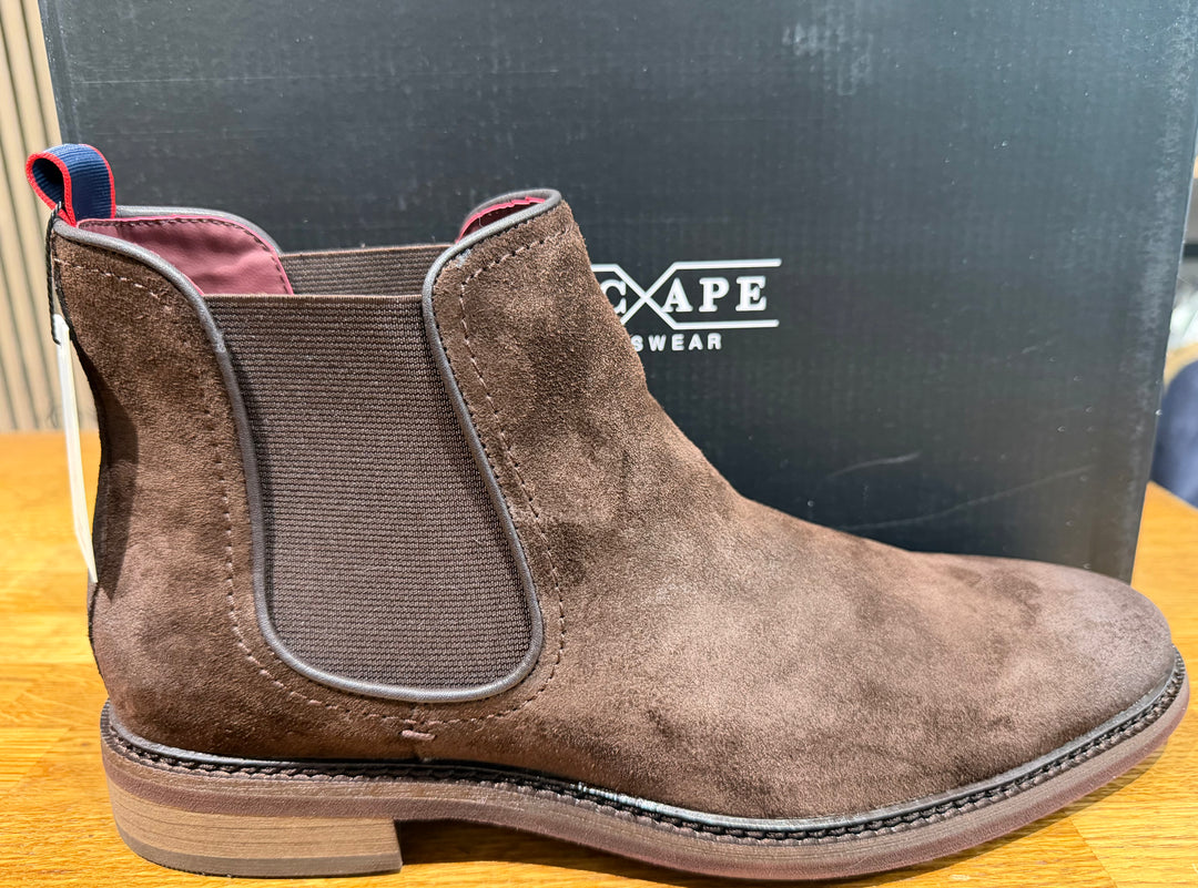 Escape Chelsea Suede Boot Desert Gold Walnut