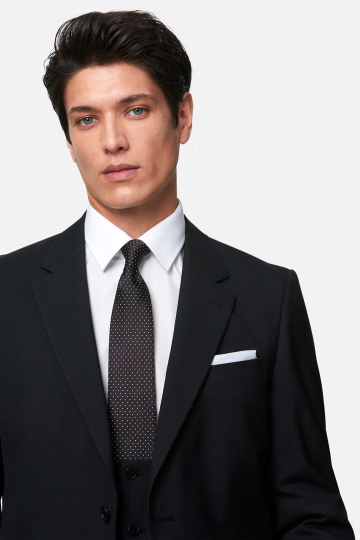 Benetti James Black Low Scoop Waistcoat