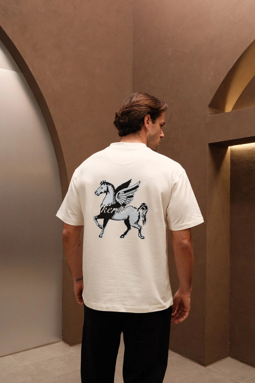 Walker & Hunt Pegasus Tee Off White